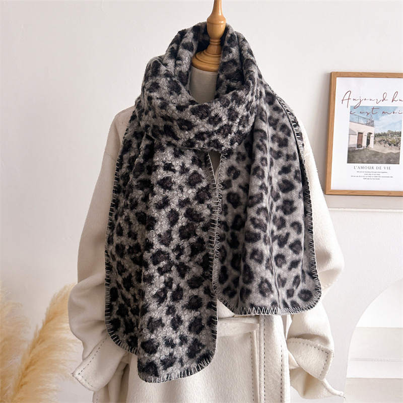 Écharpe Léopard Automne Hiver  - Woven Scarf Blanket avis et prix