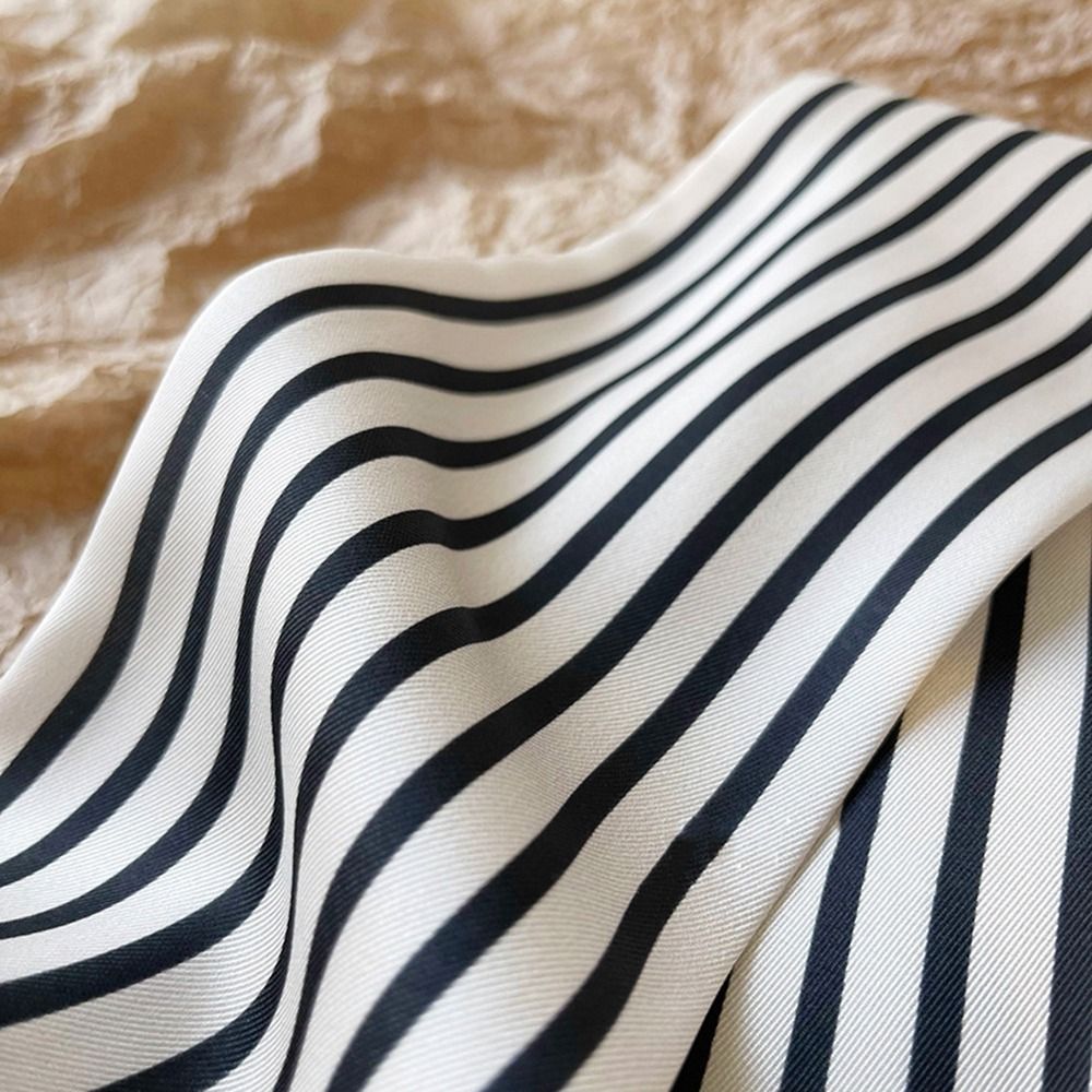 Foulard à nouer à rayures, châ - Silk Tie Striped avis et prix